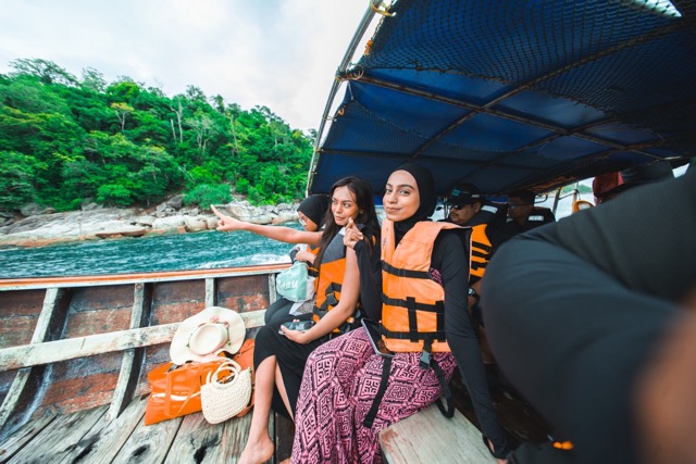 Koh Lipe Shared Island Hopping and Snorkeling Tour Inside Zone
